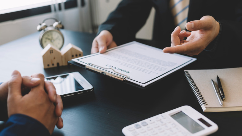 Negotiating between home buyers