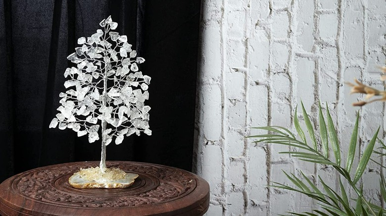 Quartz crystal tree