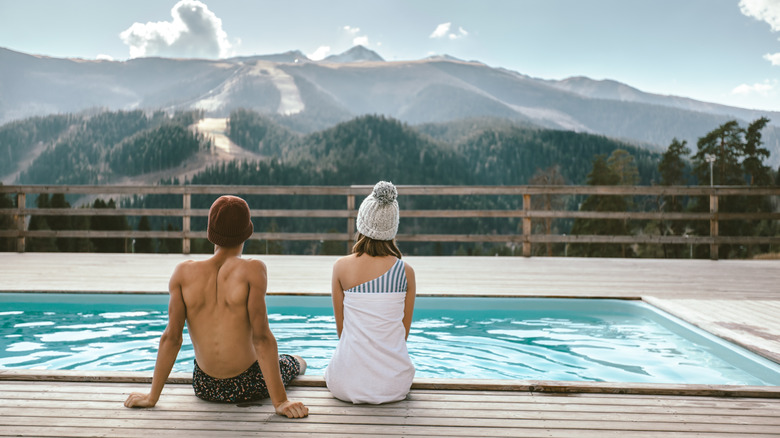 A spool with a mountain view