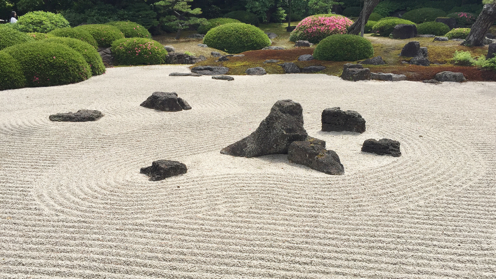 japanese rock gardens