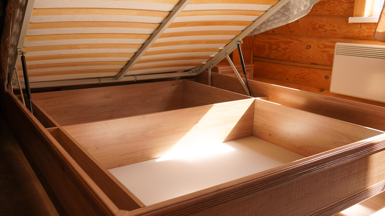 Storage underneath an Ottoman bed