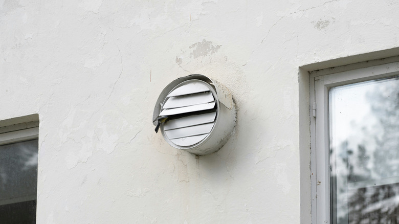 metal dryer duct on outside