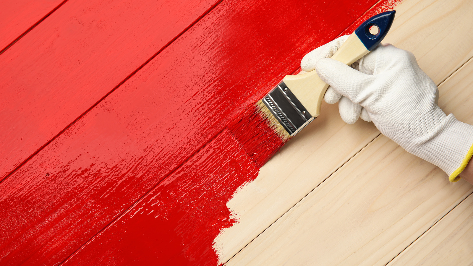 What Paint Finish Should You Use On Wood Floors?