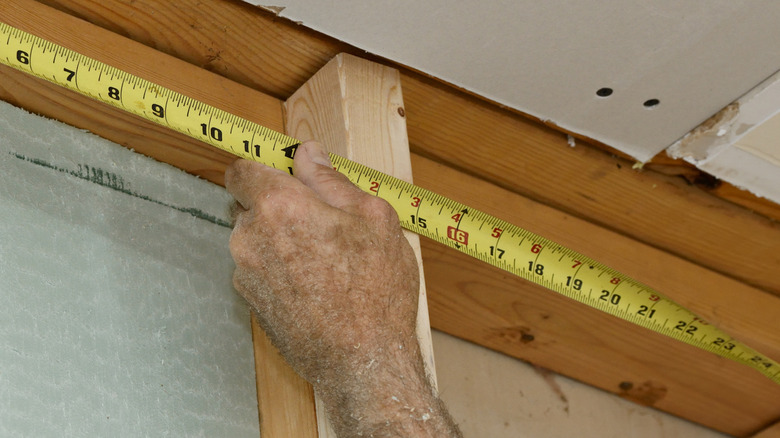using tape measure for framing