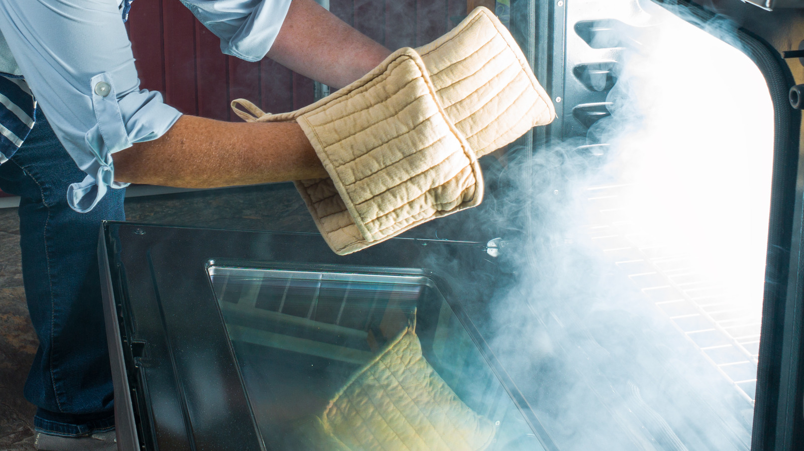 What To Do Right Away If Your Oven Starts To Smoke After Cleaning