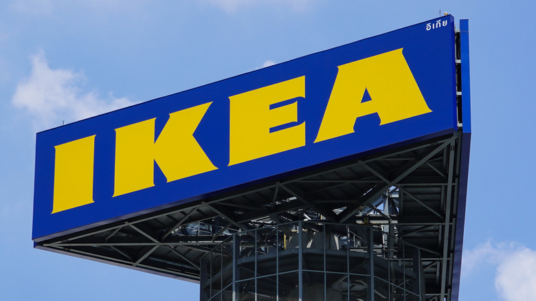 Outdoor IKEA sign