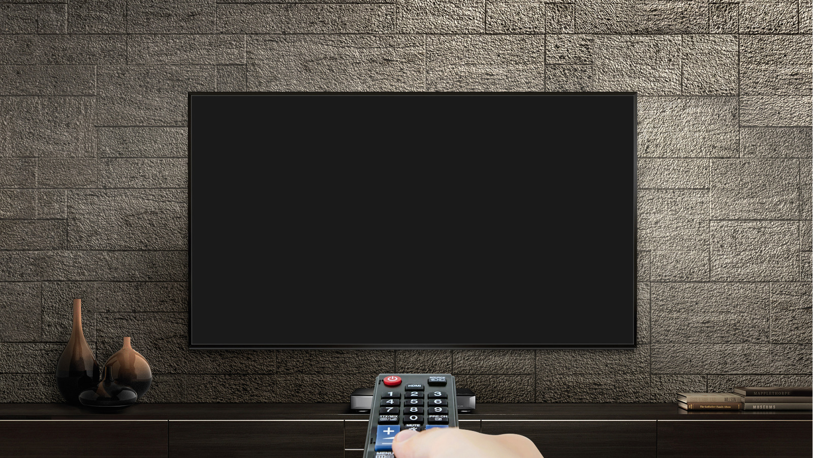 What You Need To Know To WallMount A TV
