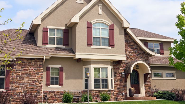 close up of stucco home