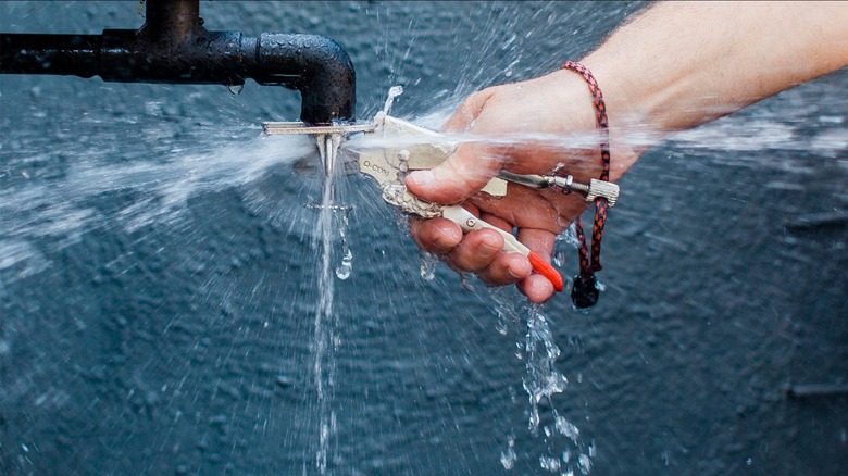 Quickstop fire sprinkler tool