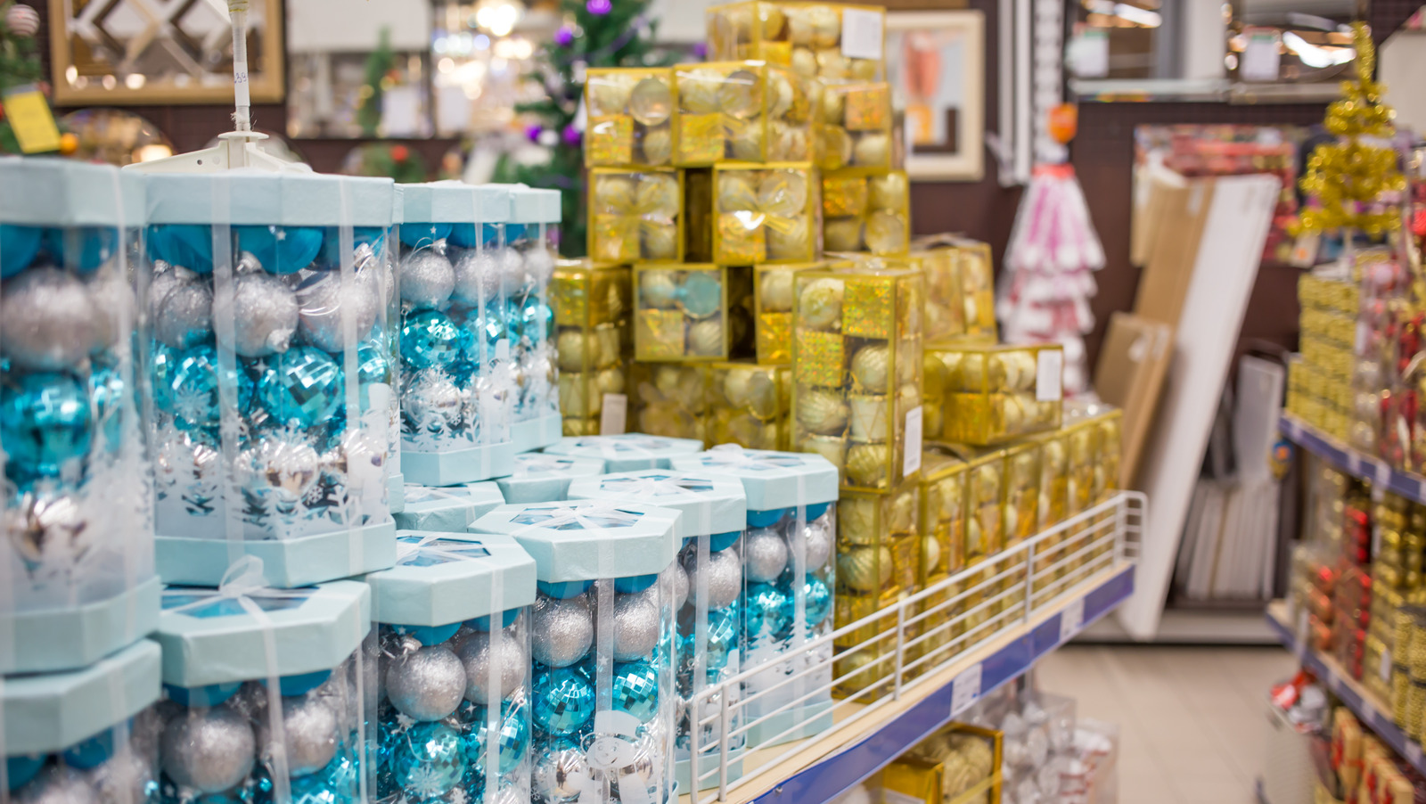 When You Can Find The Best Holiday Decor Clearance Sales At Home Depot When You Can Find The Best Holiday Decor Clearance Sales At Home Depot