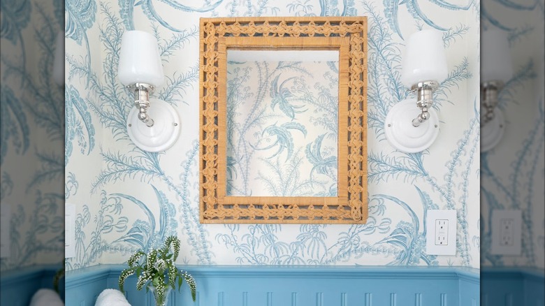Ocean toile wallpaper in color delft