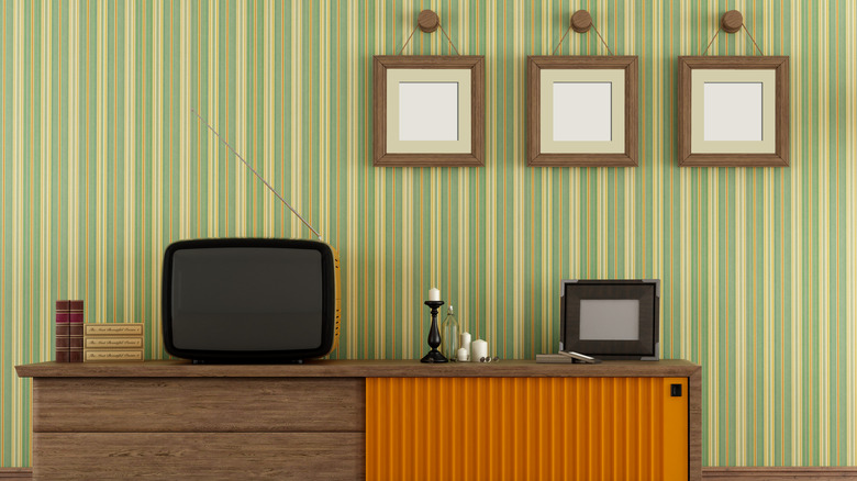 70's TV, stand, and wall