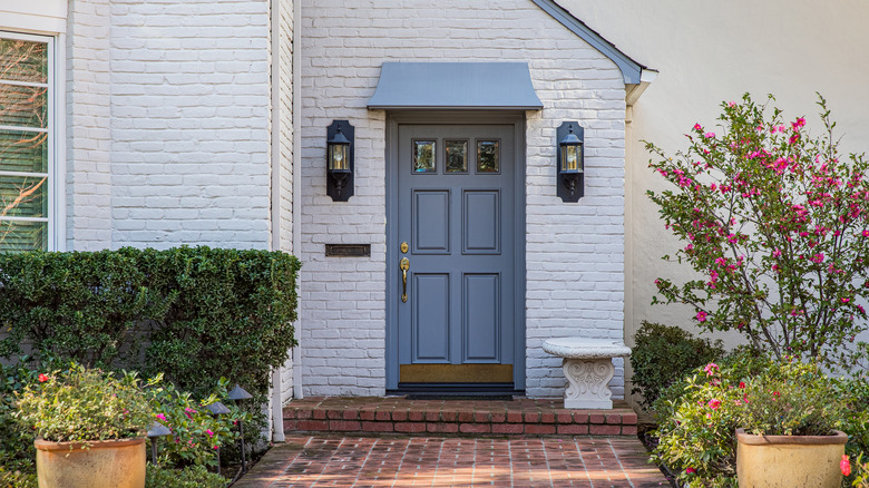 House with blue-gray front door