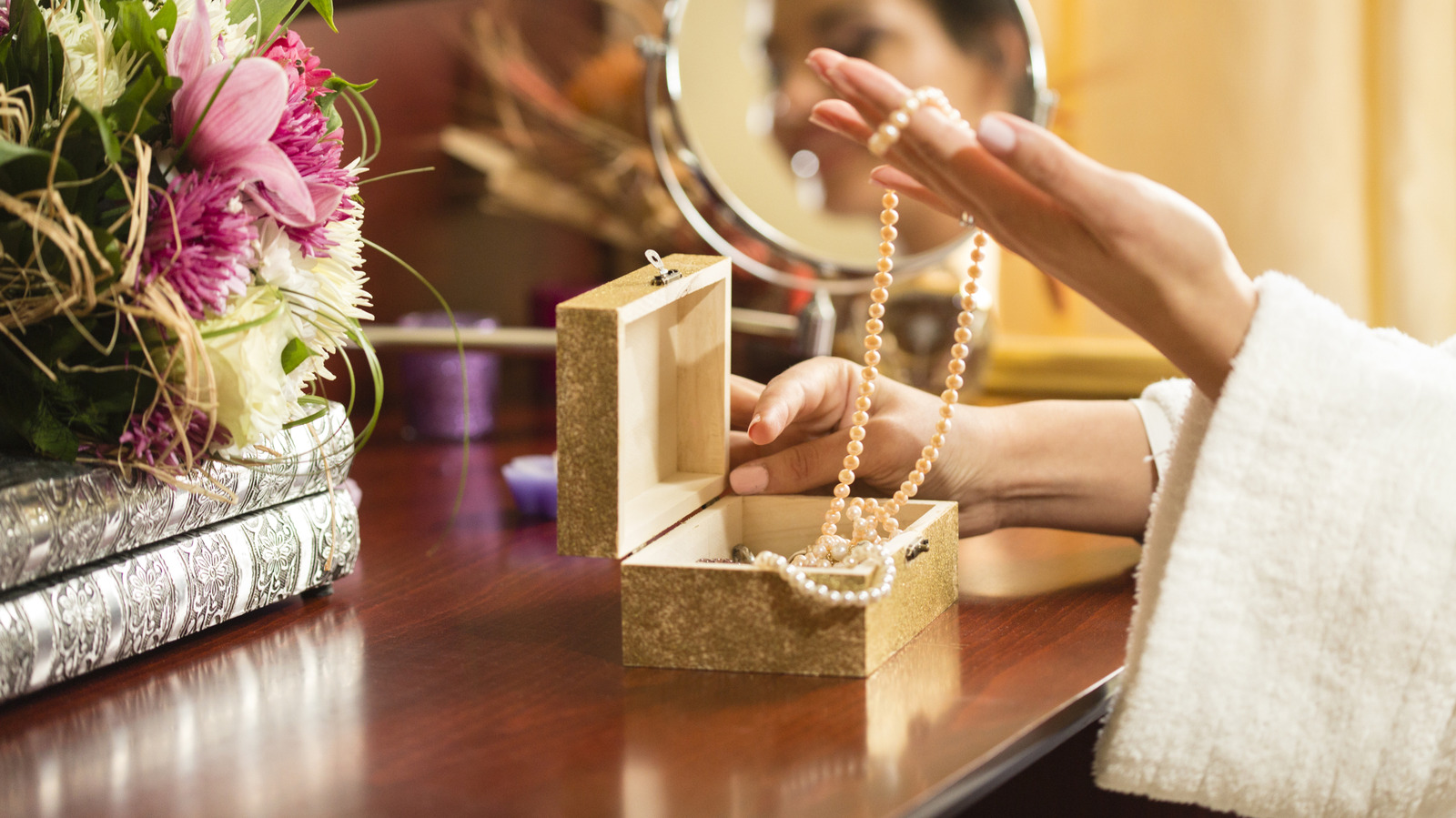 Why There's Simply No Need For Jewelry Boxes