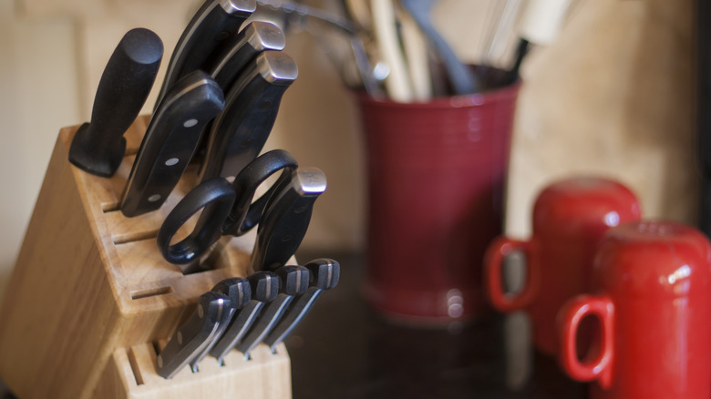 full wooden large knife block