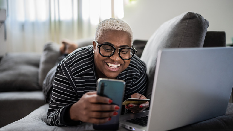 Woman shopping online