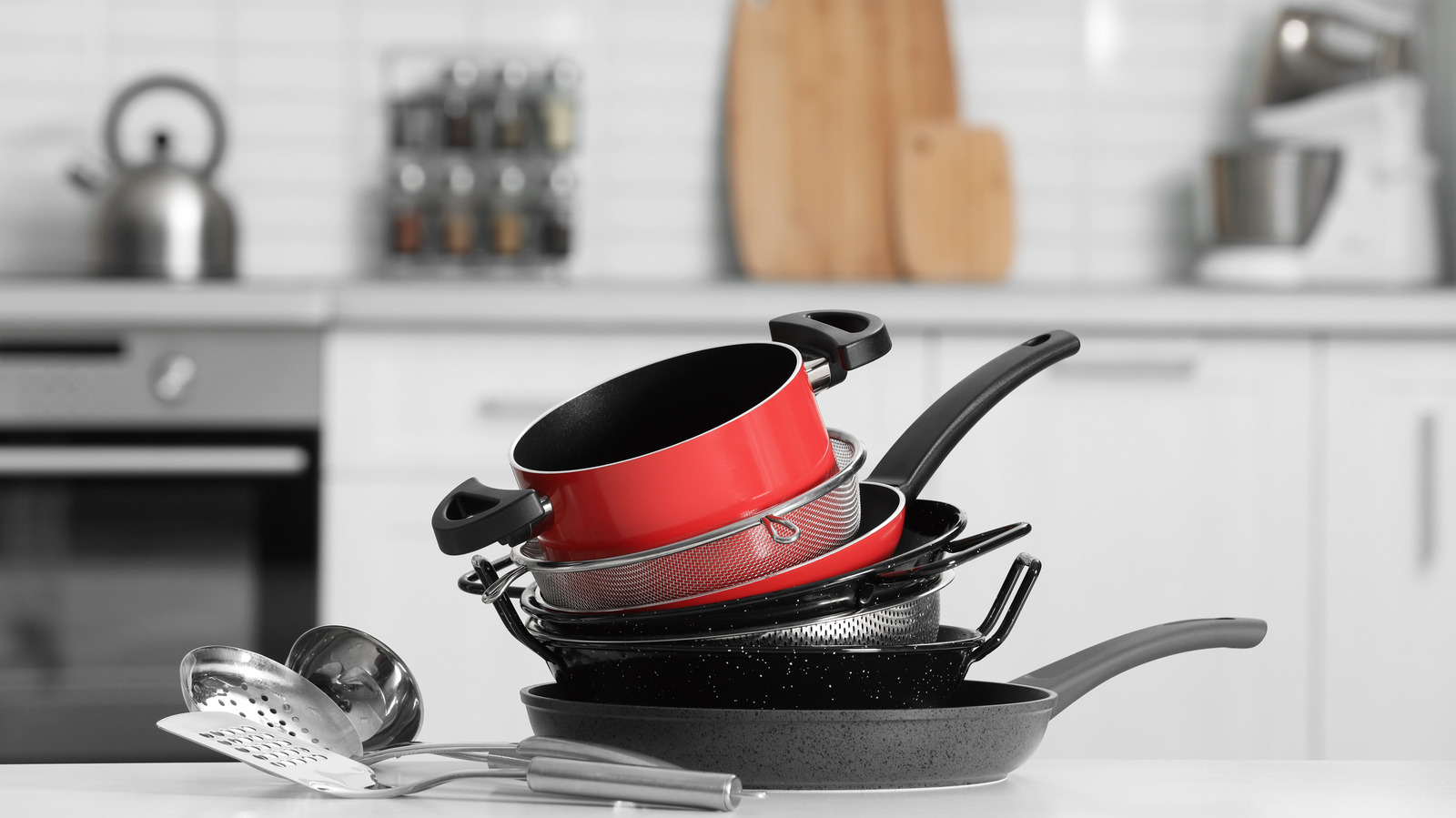 Why You Should Avoid Using Magic Erasers On Nonstick Cookware