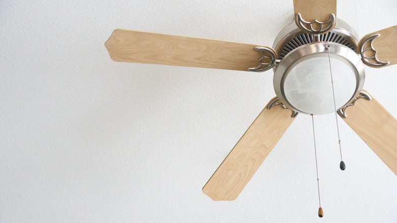 ceiling fan