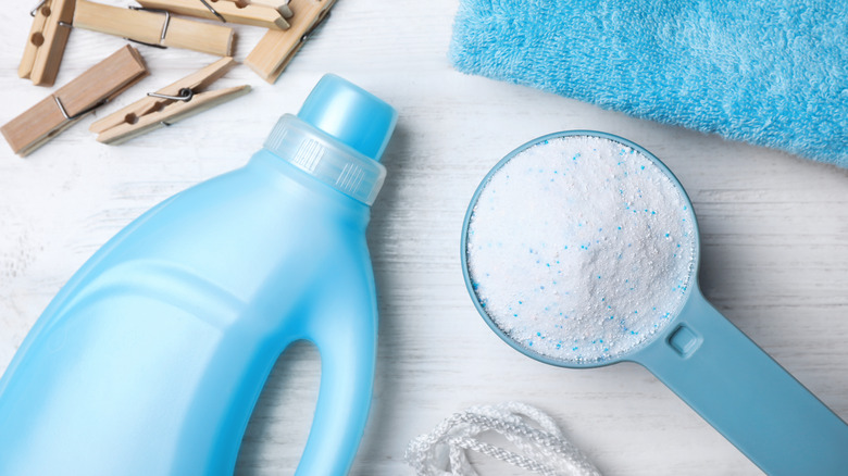 laundry detergent powder