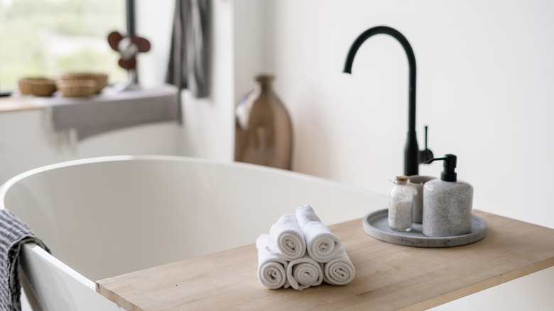 Bathtub with accessories