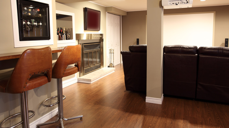 Laminate flooring in basement