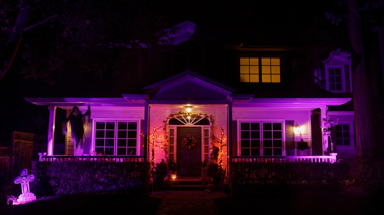 Outdoor Halloween display