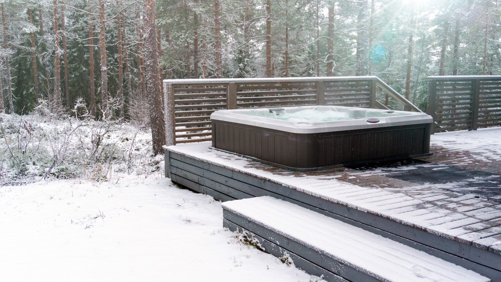 Will A Hot Tub Freeze Overnight If It Is Turned Off?