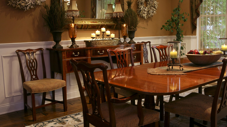 An old-fashioned, formal dining room