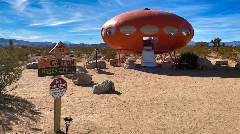 Joshua Tree UFO Airbnb