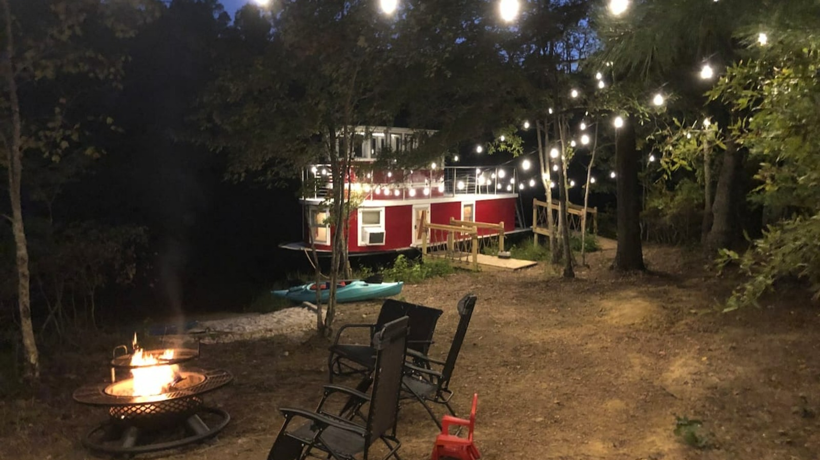You Can Stay In An Virginia Airbnb That's Actually A Converted Tugboat