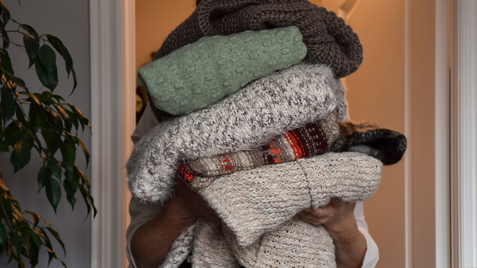 You Probably Have Way Too Many Winter Accessories: Here's How To Declutter Them