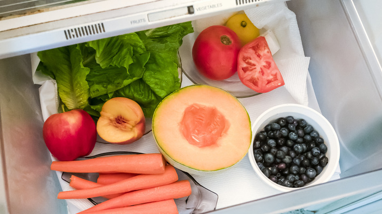 crisper drawer lined with paper towels