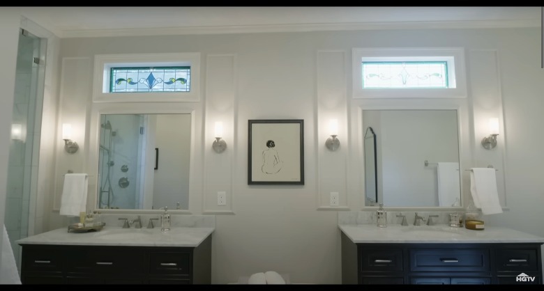modern bathroom with two sinks